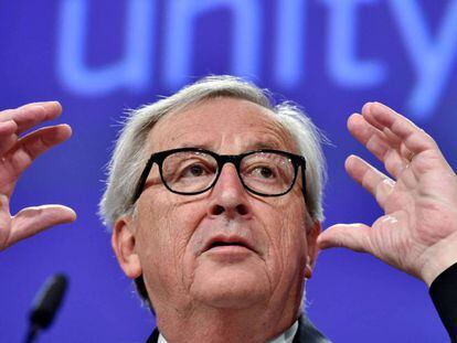 Juncker durante la conferencia de prensa este martes en Bruselas.