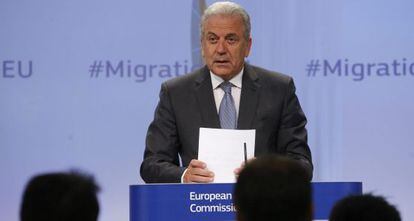 El comisario europeo de Inmigraci&oacute;n, Dimitris Avramopoulos.