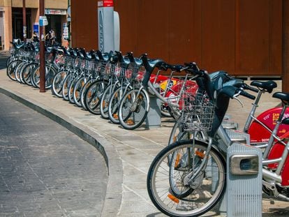 Servicio de bicicletas eléctricas para uso público en Sevilla.