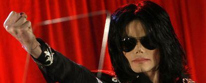 Michael Jackson, durante la rueda de prensa de marzo pasado en Londres en la que anunció su vuelta a los escenarios.