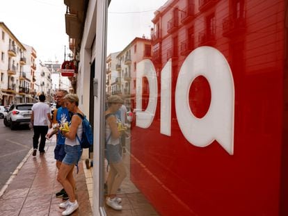 Tienda Dia en Ronda, Málaga.