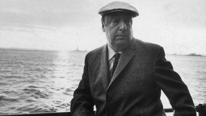 Pablo Neruda en Nueva York, en 1966.