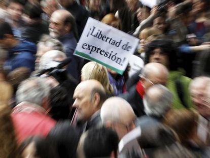 Concentraci&oacute;n de periodistas en el D&iacute;a de la Libertad de Prensa de 2012.