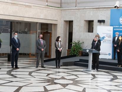 El lehendakari Urkullu interviene este miércoles ante víctimas del terrorismo en un acto en la sede del Gobierno vasco.
