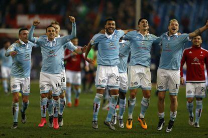 Los jugadores del Celta celebran el pase a las semifinales de Copa