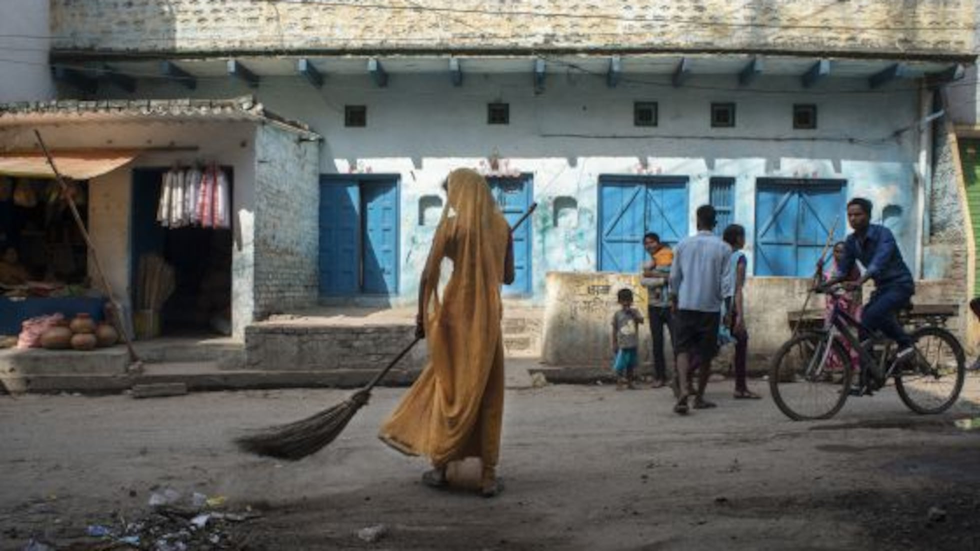 La batalla por la dignidad de las limpiadoras de letrinas indias | Planeta  Futuro | EL PAÍS