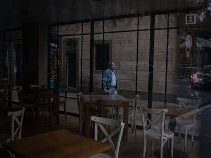 Una cafeteria tancada a Barcelona. 