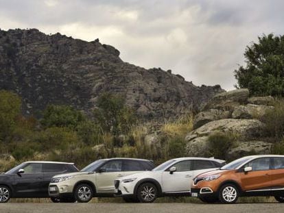 De izquierda a derecha, los todoterrenos peque&ntilde;os Ssangyong Tivoli, Suzuki Vitara, Mazda CX-3 y Renault Captur. 