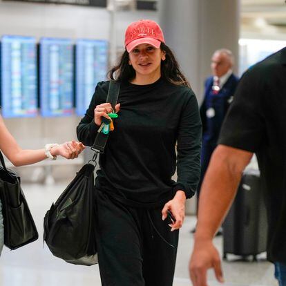 Rosalía, el 17 de noviembre en el aeropuerto de Miami.