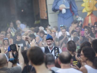 Los &#039;trabucaires&#039; de Gr&agrave;cia dan el toque de inicio de las fiestas.