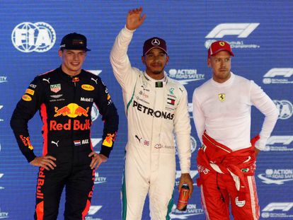 Hamilton, entre Verstappen y Vettel.