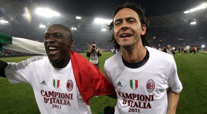 Seedorf e Inzaghi, en 2011 cuando eran jugadores del Milan. 