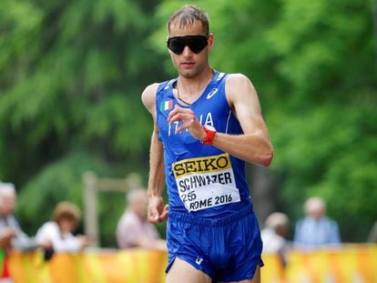 Alex Schwazer durante la 50 km de Roma en mayo de 2016.