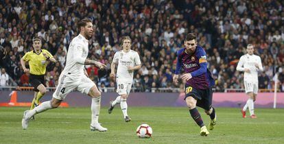 Ramos y Messi, en el último clásico.