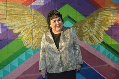 Carmen Salinas poses during the inauguration of the photographic exhibition 'Mujer Chingona', in March 2020.