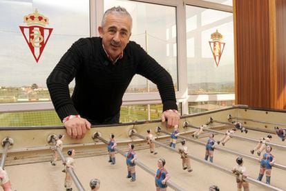 El entrenador del Sporting, Manuel Preciado.