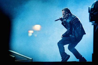 Concierto de U2 en el Camp Nou, en el inicio de su gira mundial 'U2 360' en 2009.