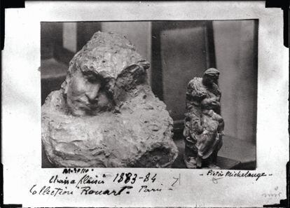 'Meat of others' (1883-1884), by Medardo Rosso.  Modern print from a negative on glass plate.  Particular collection.