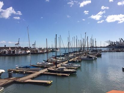 Puerto de la ciudad de Port Elizabeth, a orillas del océano Índico.