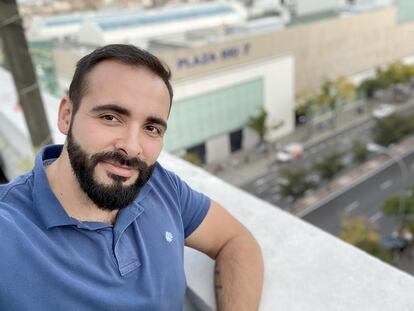 Julián García Gutiérrez, charcutero en un hipermercado de Madrid.