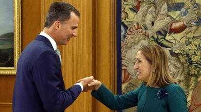 Felipe VI y Ana Pastor. 