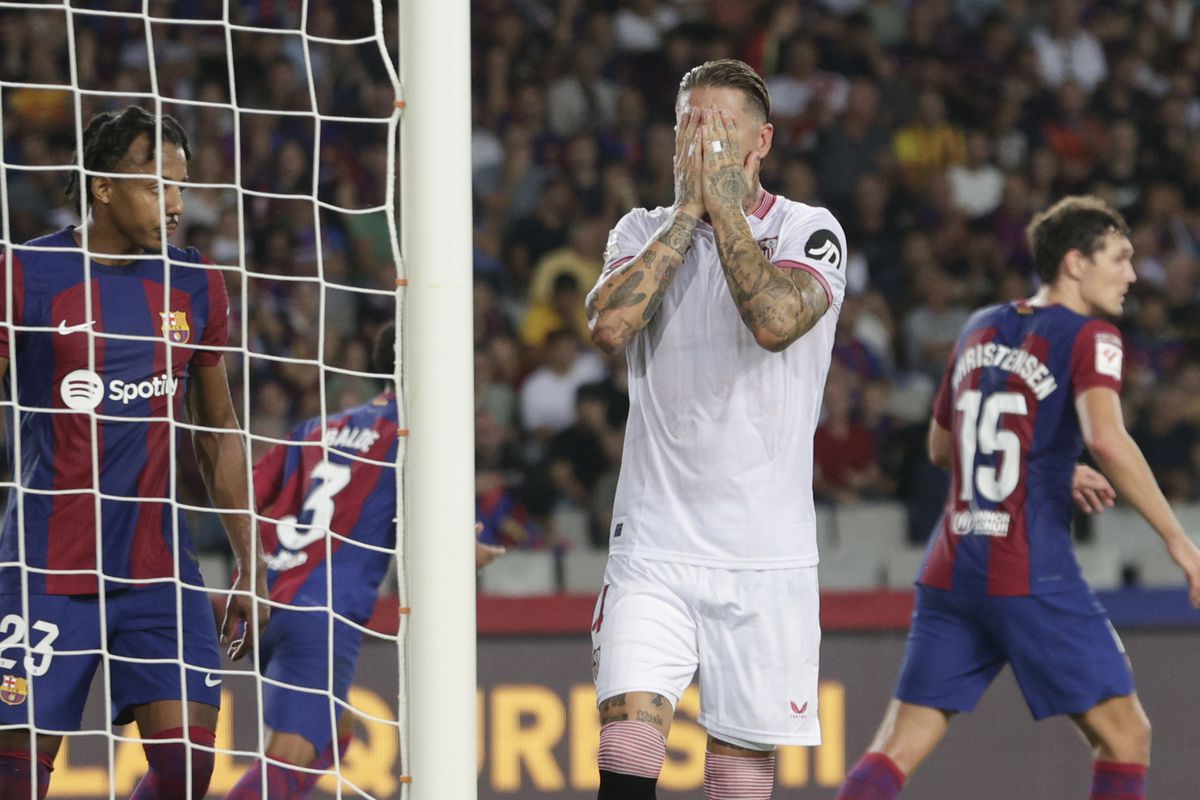FC Barcelona – Sevilla FC, en directo | Los azulgrana vencen a los hispalenses con un gol en propia puerta de Ramos | Fútbol | Deportes