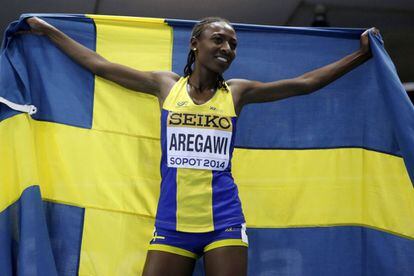 Aregawi, tras ganar los 1.500m del Mundial en pista cubierta de 2014.