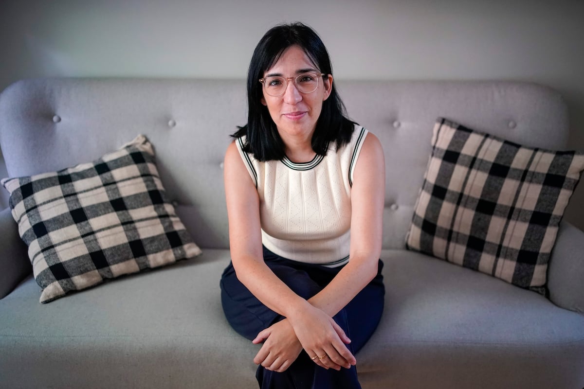 La cineasta Alauda Ruiz de Azúa se adentra en los límites del consentimiento sexual en su primera serie | Televisión