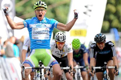 El eslovaco Peter Sagan celebra su segunda victoria en la Vuelta a Suiza.