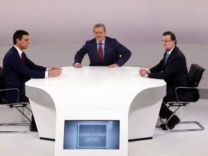 Momento del debate entre Mariano Rajoy y Pedro Sánchez este lunes.