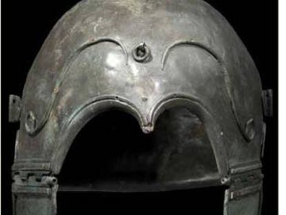 Casco de guerrero celtíbero que formaba parte de la colección expoliada en Aranda de Moncayo.
