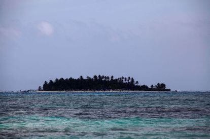Una imagen panorámica del cayo Johnny Cay, junto a la isla colombiana de San Andrés, en el Caribe.