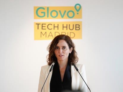 La presidenta de la Comunidad de Madrid, Isabel Díaz Ayuso, inaugura en octubre de 2021 el nuevo centro tecnológico que la compañía multinacional Glovo.