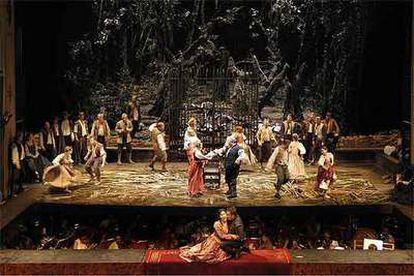 Una escena de <i>Torvaldo e Dorliska,</i> de Rossini, estrenada el pasado jueves en Pesaro.
