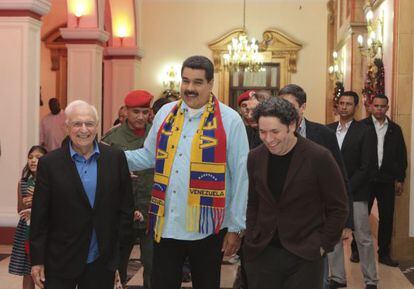 El presidente de Venezuela, junto al arquitecto Frank Gehry