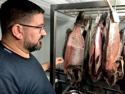 Dani García en la cámara de maduración / Capel