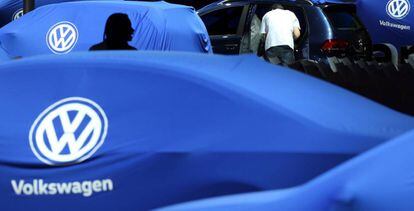Expositor de Volkswagen en una feria del autom&oacute;vil