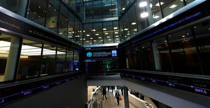 Interior de la Bolsa de Londres.