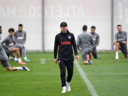 El equipo de Simeone recibe al Liverpool en medio de la crisis de juego y de resultados que señalan al vigente campeón de Europa como claro favorito