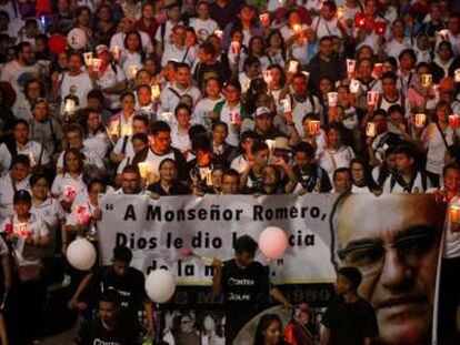 Centroamérica celebra como una fiesta y una reinvindicación de la Iglesia masacrada la canonización de Óscar Arnulfo Romero