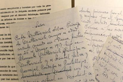 Borrador manuscrito del príncipe vienés Pablo Metternich en el que pide a Franco la nacionalidad española.