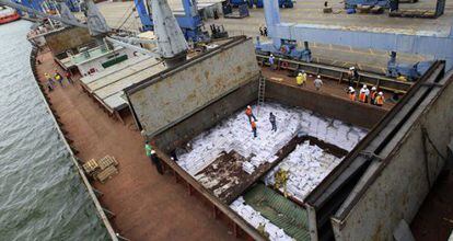 El barco norcoreano interceptado en julio de 2013 en Panam&aacute;.