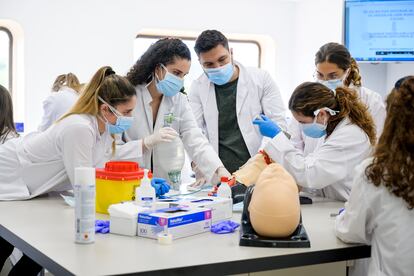 UIC Barcelona ofrece más de 80 másteres y cursos de posgrado en diferentes áreas en sus dos campus universitarios, ubicados en Barcelona y Sant Cugat del Vallès