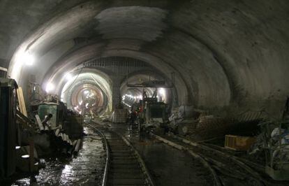 Dos de los ocho túneles que conectarán con la futura estación