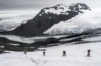 Expedición científica al glaciar Johnson, en la isla Livingston.