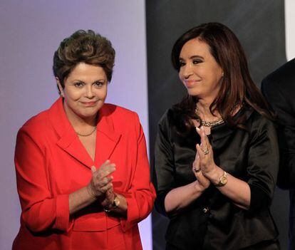 Las presidentas de Brasil, Dilma Rousseff, y Argentina, Cristina Fern&aacute;ndez.