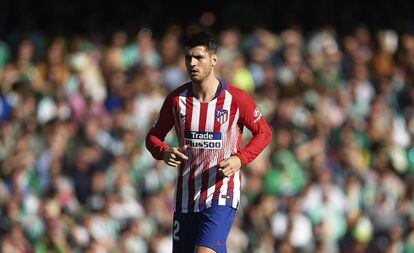 Morata, durante el Betis-Atlético de Madrid, partido en el que debutó como juhgador rojiblanco.