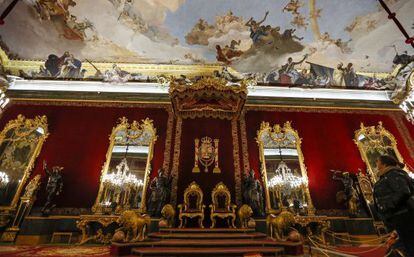 Salón del trono en el Palacio Real.