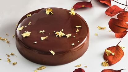 Elaboración del chef pastelero Miquel Guarro en el interior de 'Dulce revolución' (Editorial Espasa).