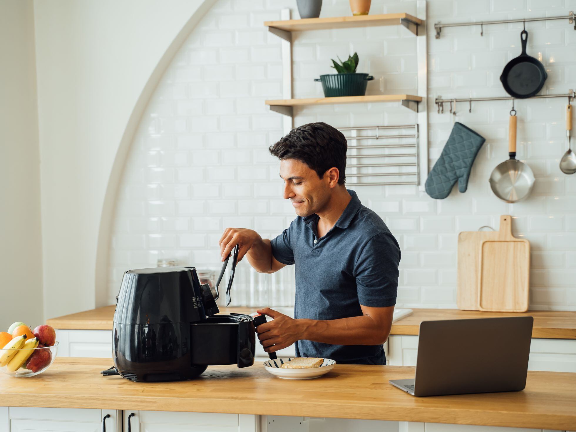 El mejor papel para freidora de aire que te ayuda a cocinar sin ensuciar -  Showroom